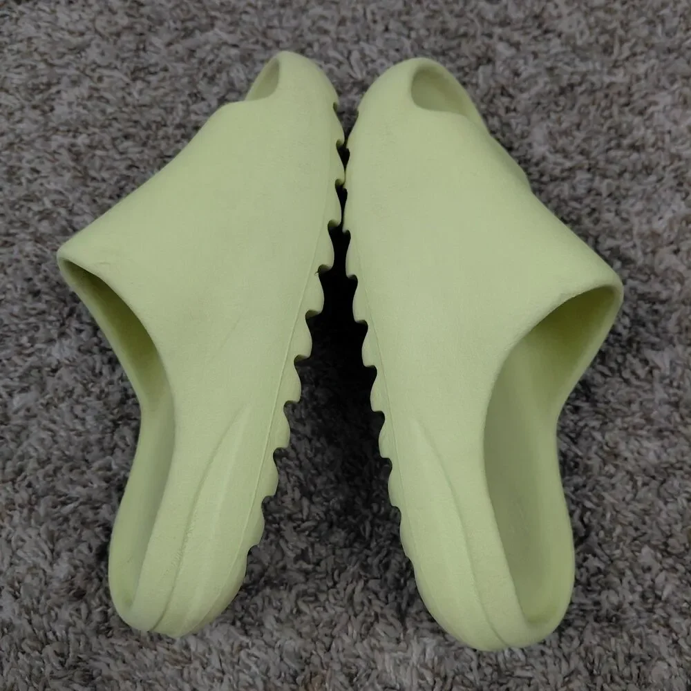 Yeezy Slide Green Glow Mens Size 8 Comfort Slides No Box